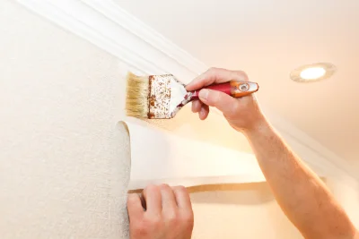 Pose de papier peint à Jazennes — revêtements muraux et toiles de verre